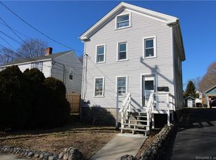 12 Robinson St FLOOR 1, Pawcatuck, CT 06379