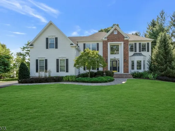 38 Totten Dr, Bridgewater Twp., NJ 08807