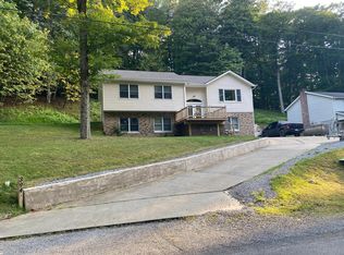 394 Black Swan Rd, Du Bois, PA 15801