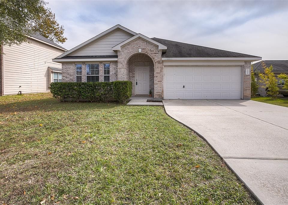1st image of 14028 Buckskin Dr