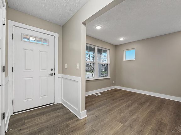 2nd image of 2143 Pine Valley Dr