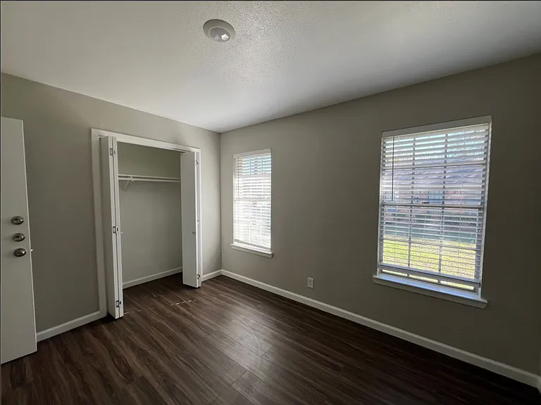 905 N Meadows Dr #A — Photo 5