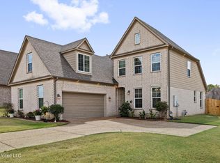 8577 S Trinity Park Dr, Olive Branch, MS 38654