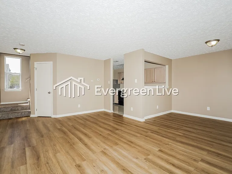 6758 Pembridge Way — Photo 5