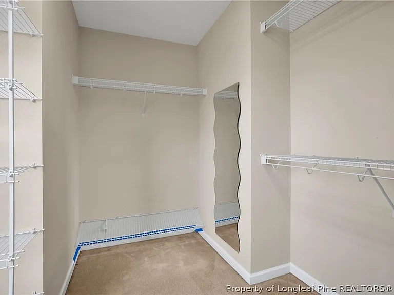 75 Countess Ct — Photo 26