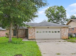 1409 S 3rd St, Conroe, TX 77301