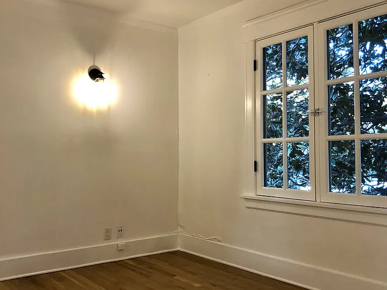 2046 N Highland Ave #2046 — Photo 17