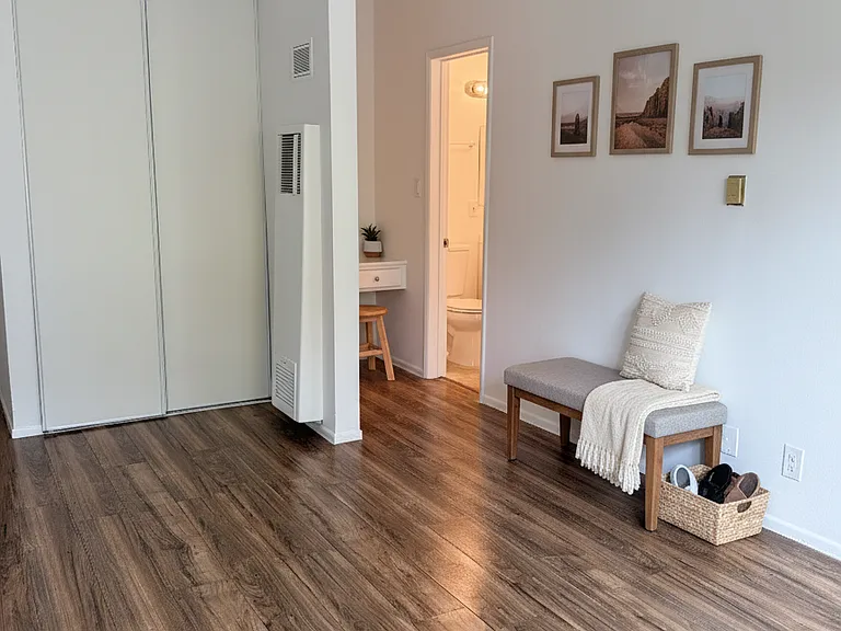 Idea of how the space with furniture placement.