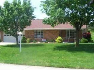 6951 Willow Tree Ln, Dayton, OH 45424