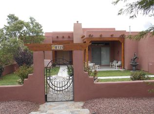 8125 S Hope Pl, Hereford, AZ 85615