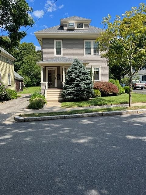 25 East St