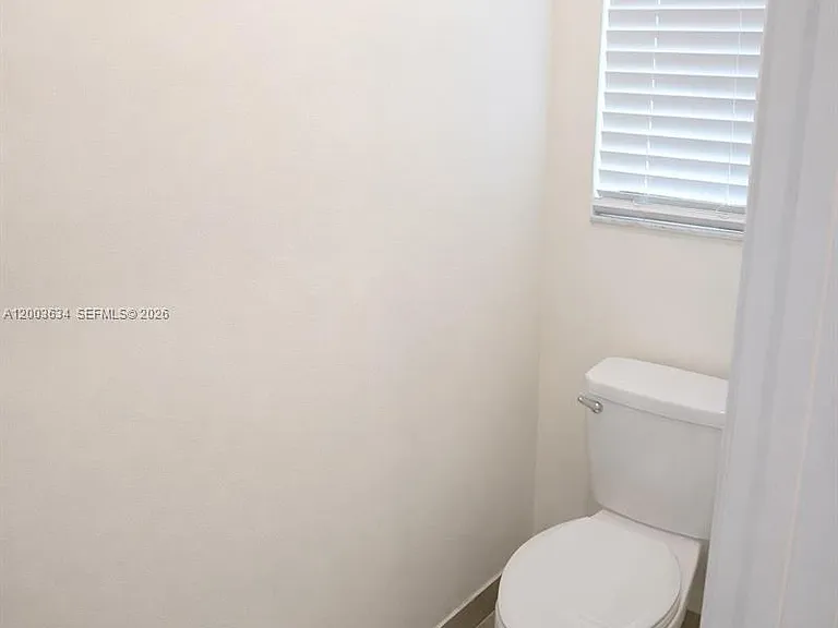 10005 W Verona Cir — Photo 16