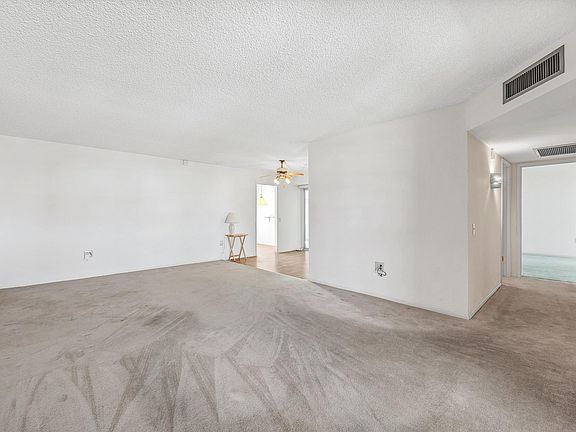 4th image of 19203 N Camino Del Sol