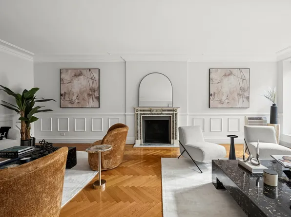 447 East 57th Street image 2 of 16