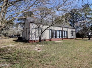 208 Dunn St, Pinetops, NC 27864