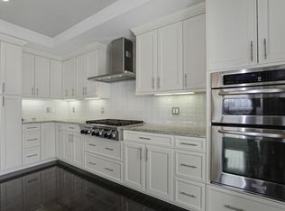 200 Eton Row, Weehawken, NJ 07086