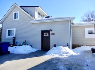 4130 Riverside Dr NE, Cedar Rapids, IA 52411