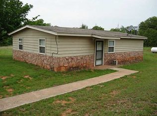 36700 Lake Rd, Shawnee, OK 74801