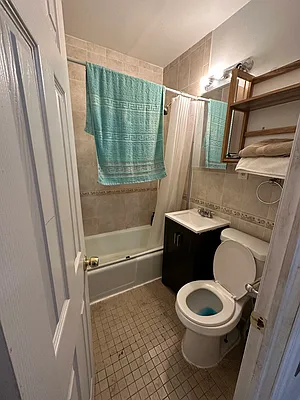 Rented by Aida Home Realty | media 16