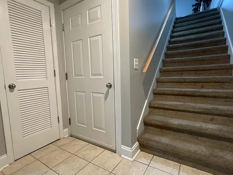 169 E Grand Ave #101 — Photo 10