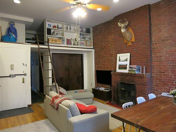 3rd image of 119 W 92nd St APT 2