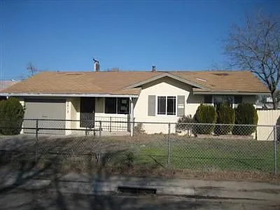 3613 Van Owen St photo 1