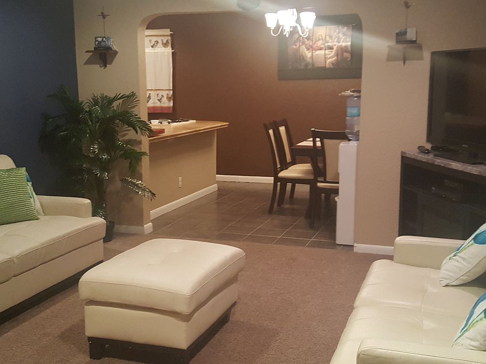 2nd image of 9051 Hickory Pl