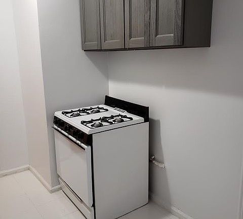 2nd image of 610 W 145th St APT 5A