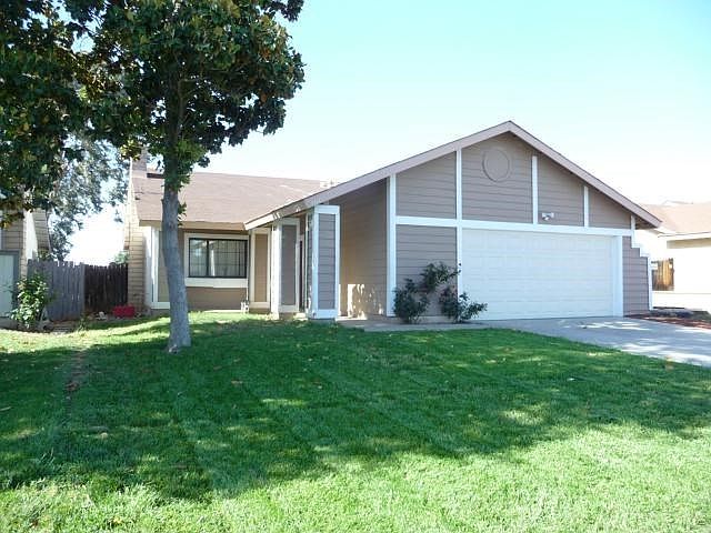 1st image of 25911 White Wood Cir
