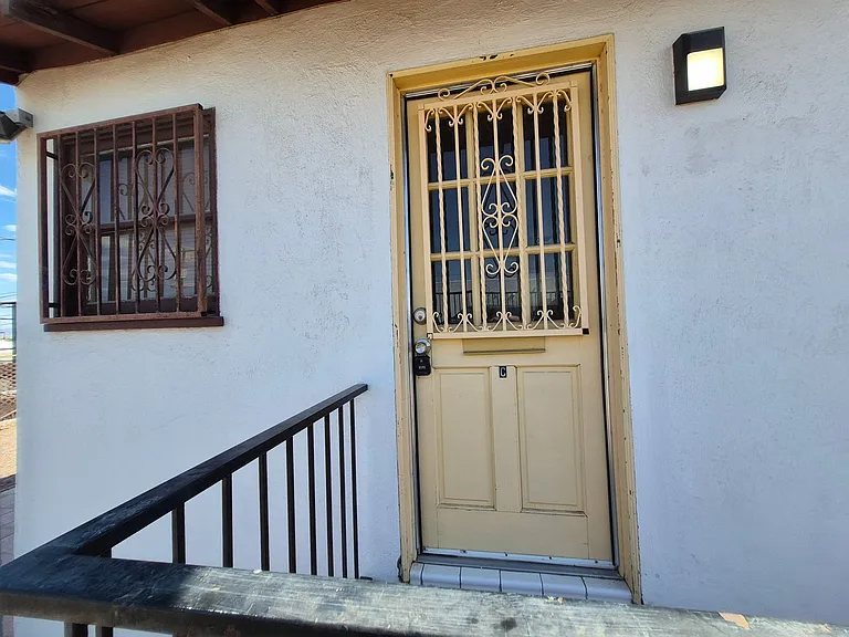 335 S 2nd Ave — Photo 8