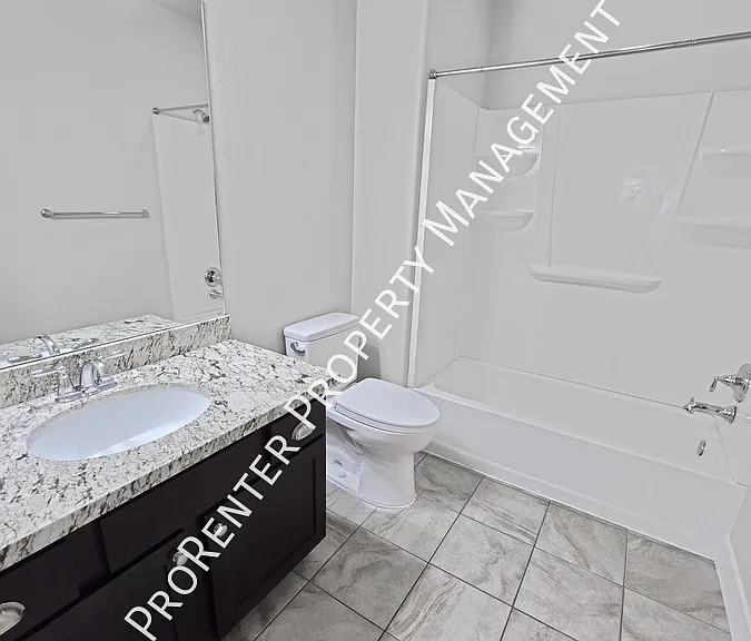 1308 E Maple Way — Photo 26