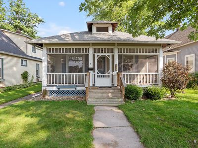 344 Franklin St, Porter, IN, 46304