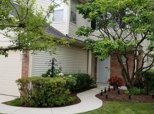 71 S Golfview Ct, Glendale Heights, IL 60139