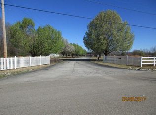 263 Cotham Dr, Huntingdon, TN 38344