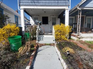 57 1/2 Clark Ave, Ocean Grove, NJ 07756