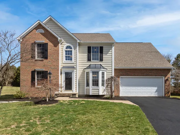 2020 Violet Ct, Lewis Center, OH 43035