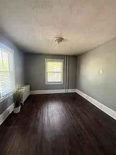 255 E Catawissa St — Photo 4