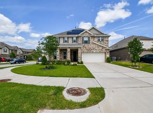 8018 Ash Ridge Dr, Richmond, TX 77406