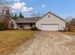 12164 Clinton Rd, Clinton, MI 49236