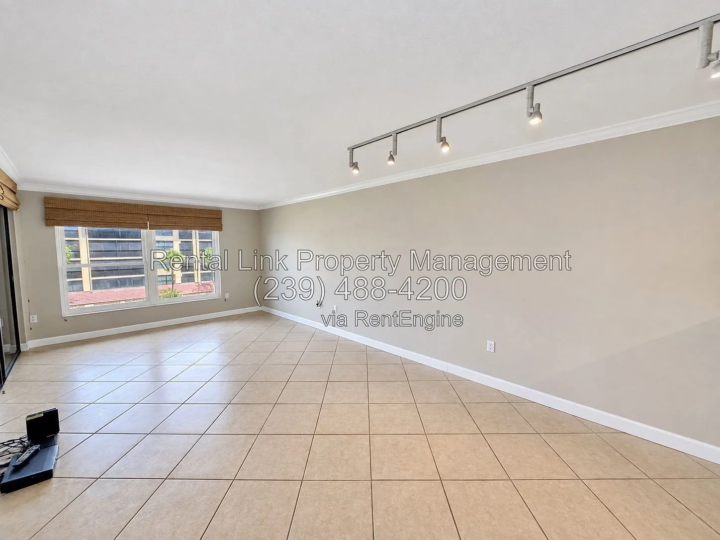1 bed, 1.0 bath, 791 sqft, $2,095 — Photo 2