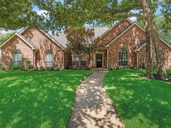 1310 Austin Thomas Dr, Keller, TX 76248