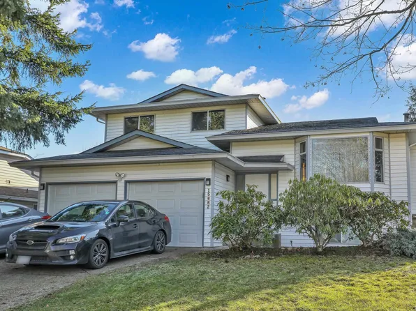 15662 91a Ave, Surrey, BC V4N 2X3
