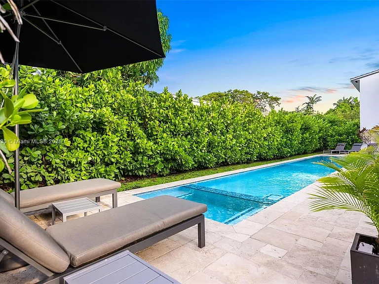 1651 SW 13th Ave — Photo 72