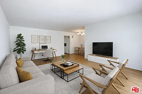 935 N Alfred St #8 Photo 1