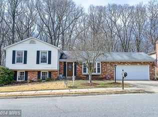7840 Godolphin Dr, Springfield, VA 22153