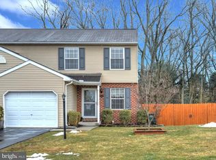 2041 Wyatt Cir, Dover, PA 17315