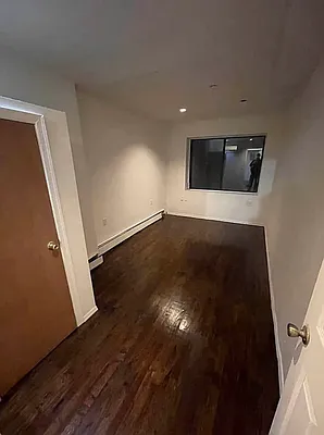 Rented by EXR | media 6