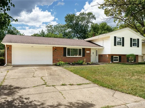 6411 Blossom Park Dr, Dayton, OH 45449