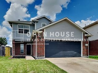 7447 River Pines Dr, Cypress, TX 77433