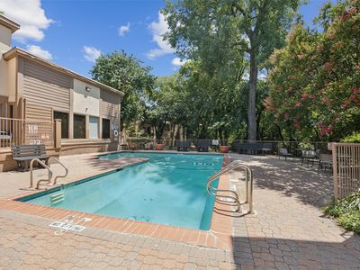 6050 Melody Ln APT 107, Dallas, TX, 75231